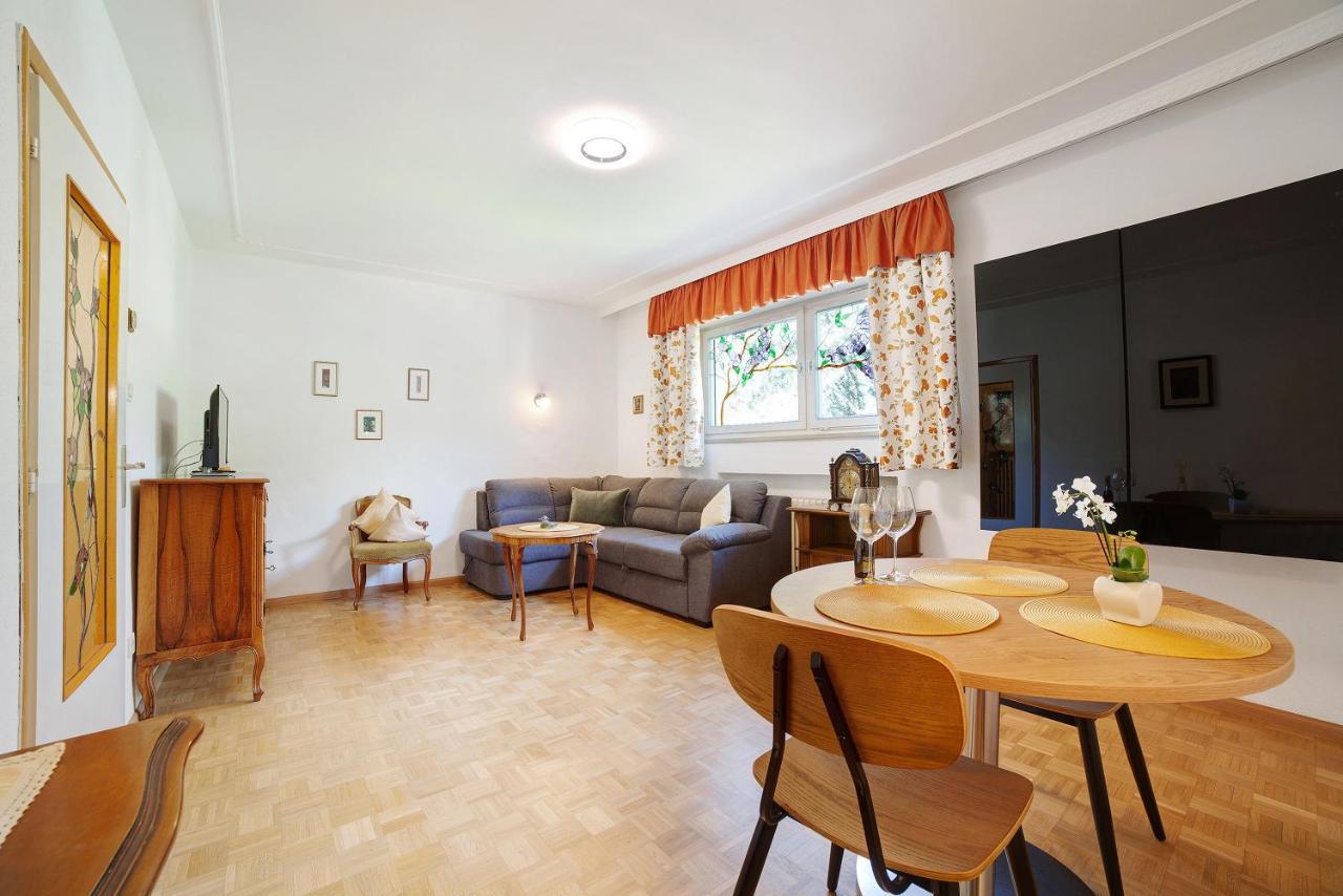 Villa Sabine - Renate Merano Bagian luar foto
