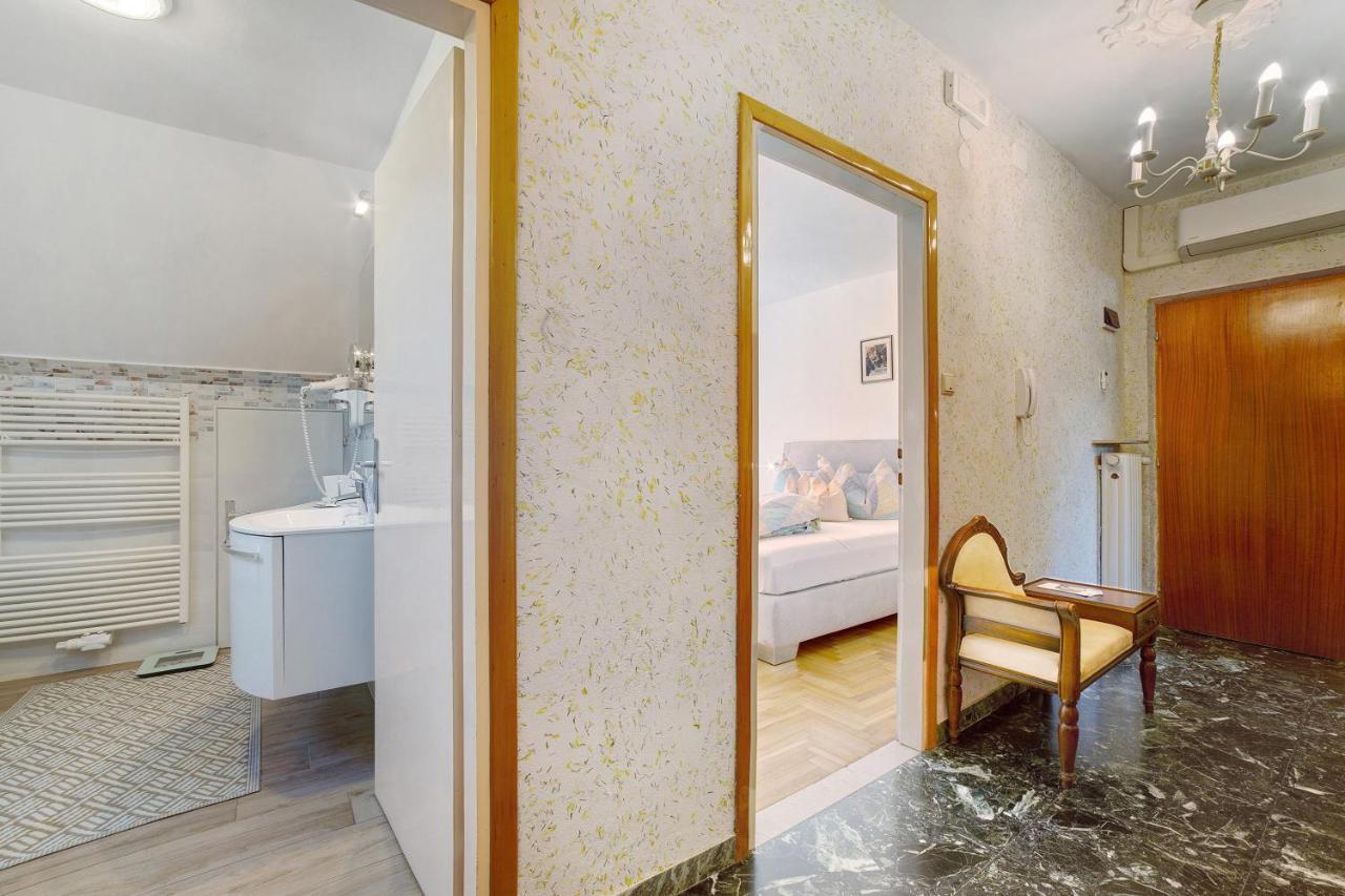 Villa Sabine - Renate Merano Bagian luar foto
